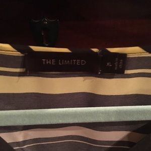 The Limited Tops - Short sleeve shirt from the Limited The Limited Tops - Short sleeve shirt from the Limited